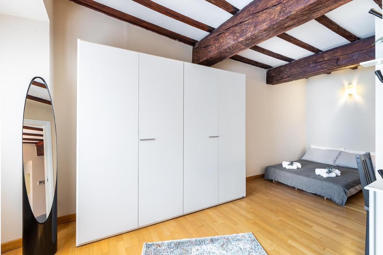 Mazzarri Suites - Centro Storico Turim Exterior foto